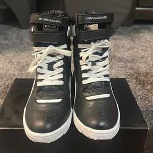 Women’s High top sneakers
